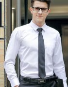 定制襯衫想要個性合體需要從這幾個方面下功夫